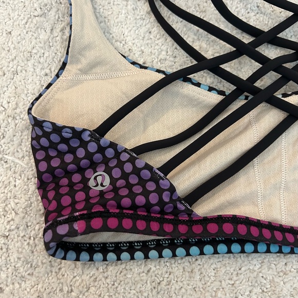 Lululemon Free to Be Wild Sports Bra - Picture 4 of 10